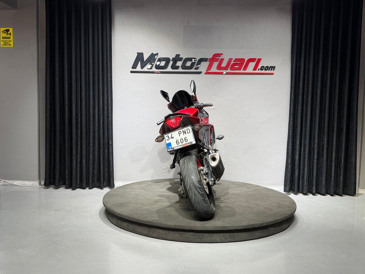 YAMAHA YZF R 25 ABS