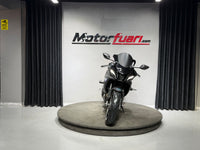 YAMAHA R7