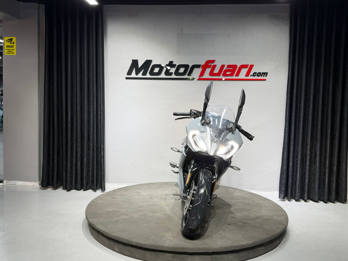 CFMOTO 250SR 2023
