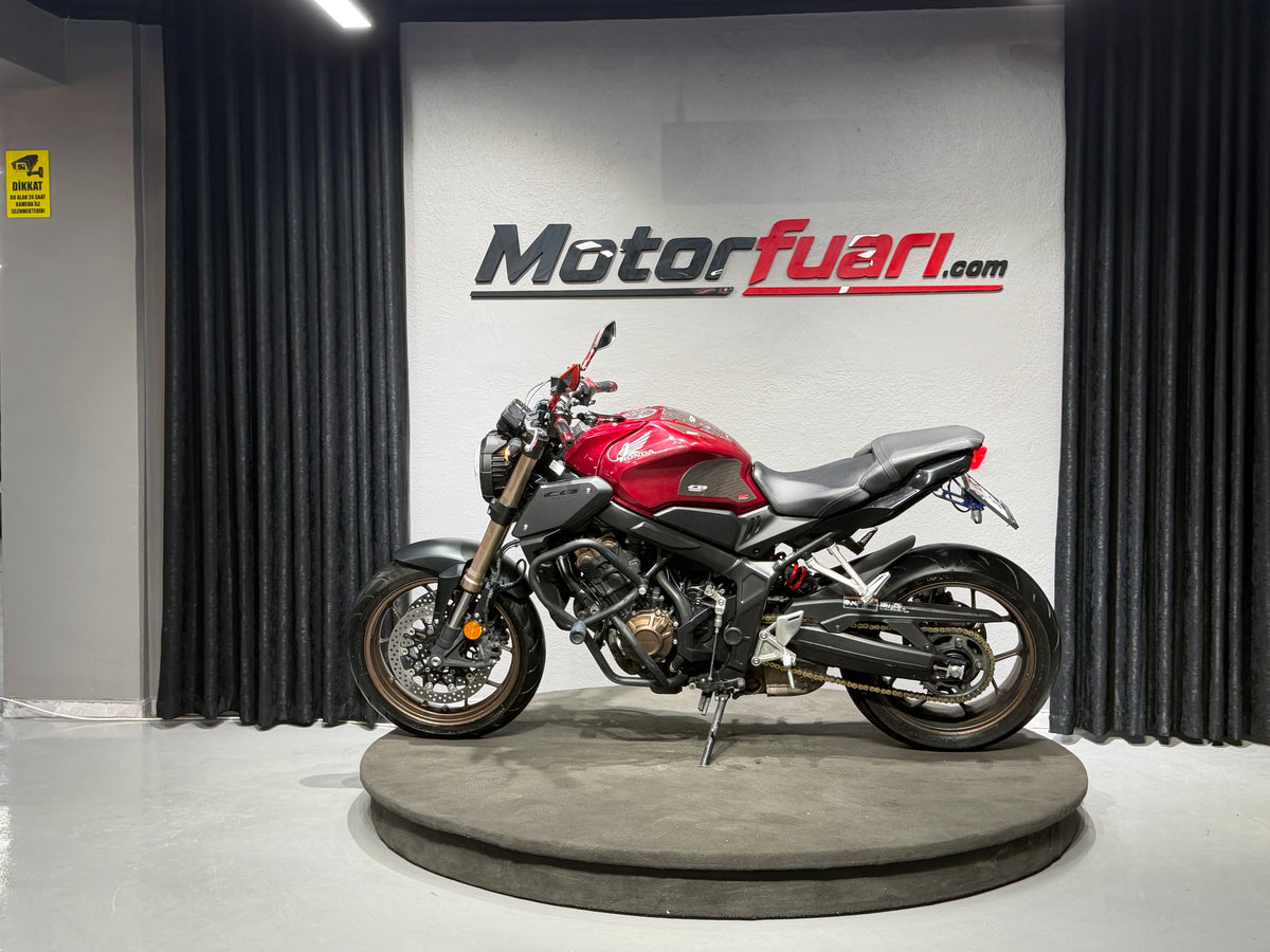 HONDA CB 650R 2023