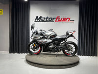 CFMOTO 250 SR