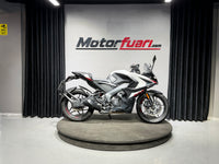 BAJAJ PUSLAR RS 200 ABS