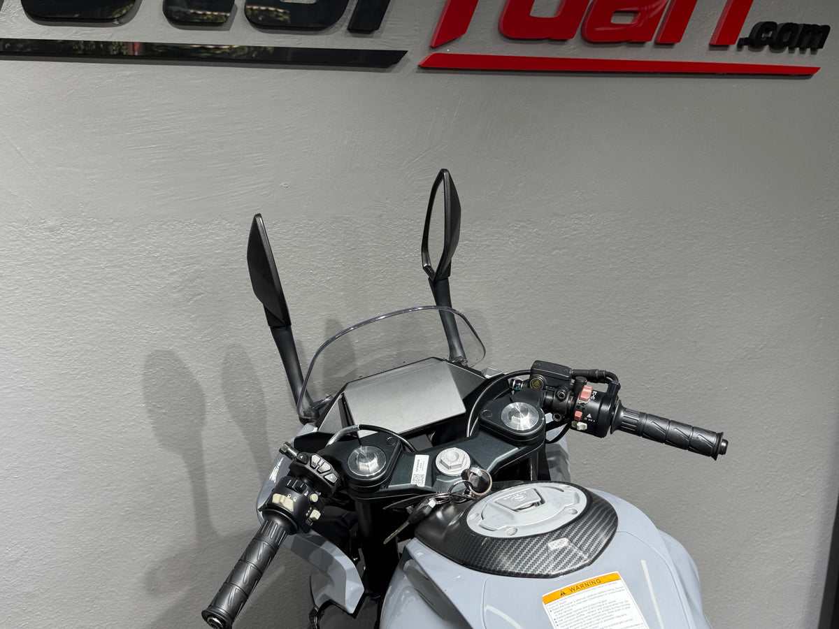 CFMOTO 250 SR