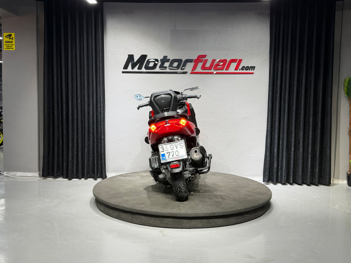 YAMAHA N MAX 125