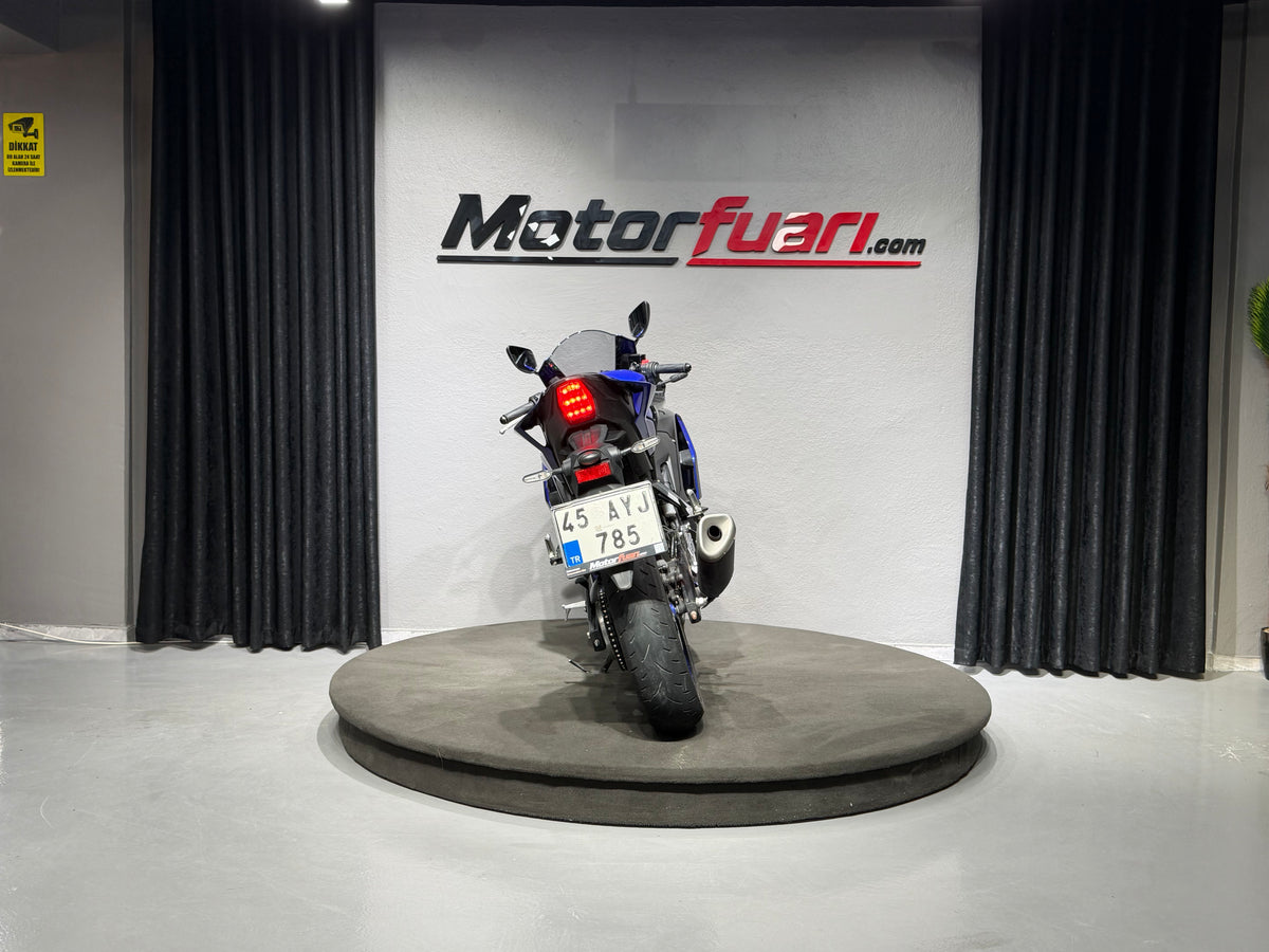 YAMAHA YZF R25 ABS 2025
