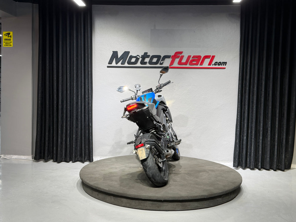 CFMOTO 250 NK