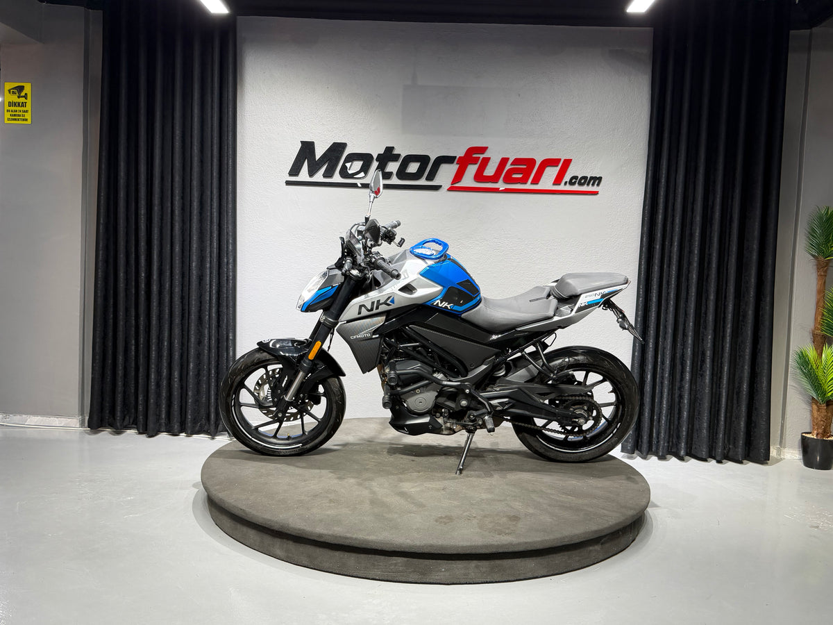CFMOTO 250NK 2024