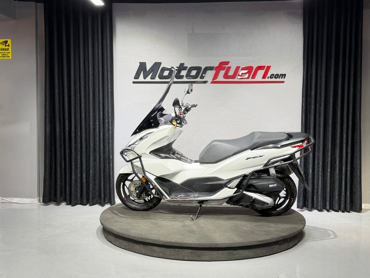 HONDA PCX 125 2024