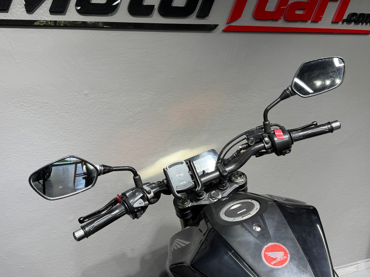 HONDA CB 250R