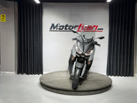 YAMAHA X MAX 250 ABS