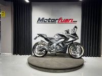 BAJAJ PULSAR RS 200 ABS 2025
