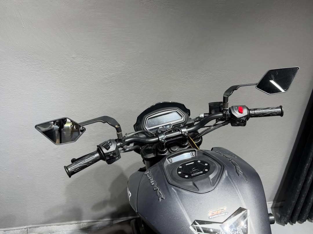BAJAJ DOMINAR 400 2023 5