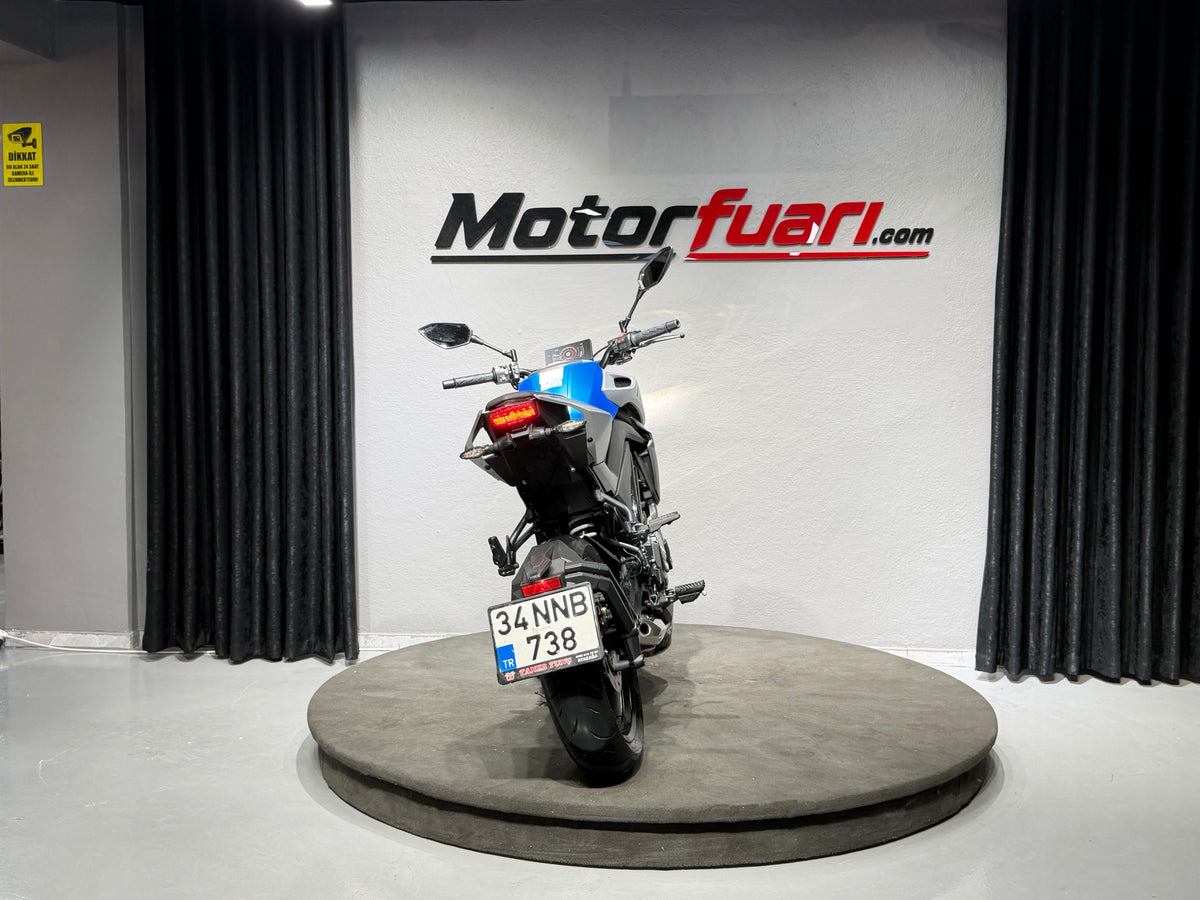 CFMOTO 250NK 2025