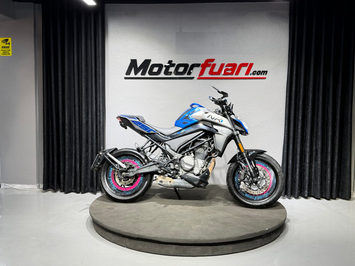 CFMOTO 250NK 2024