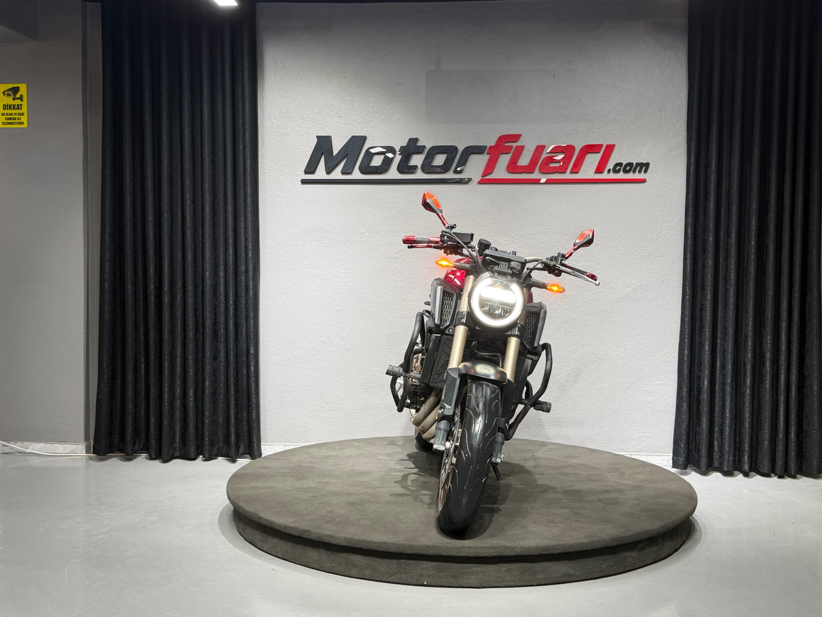 HONDA CB 650R 2023