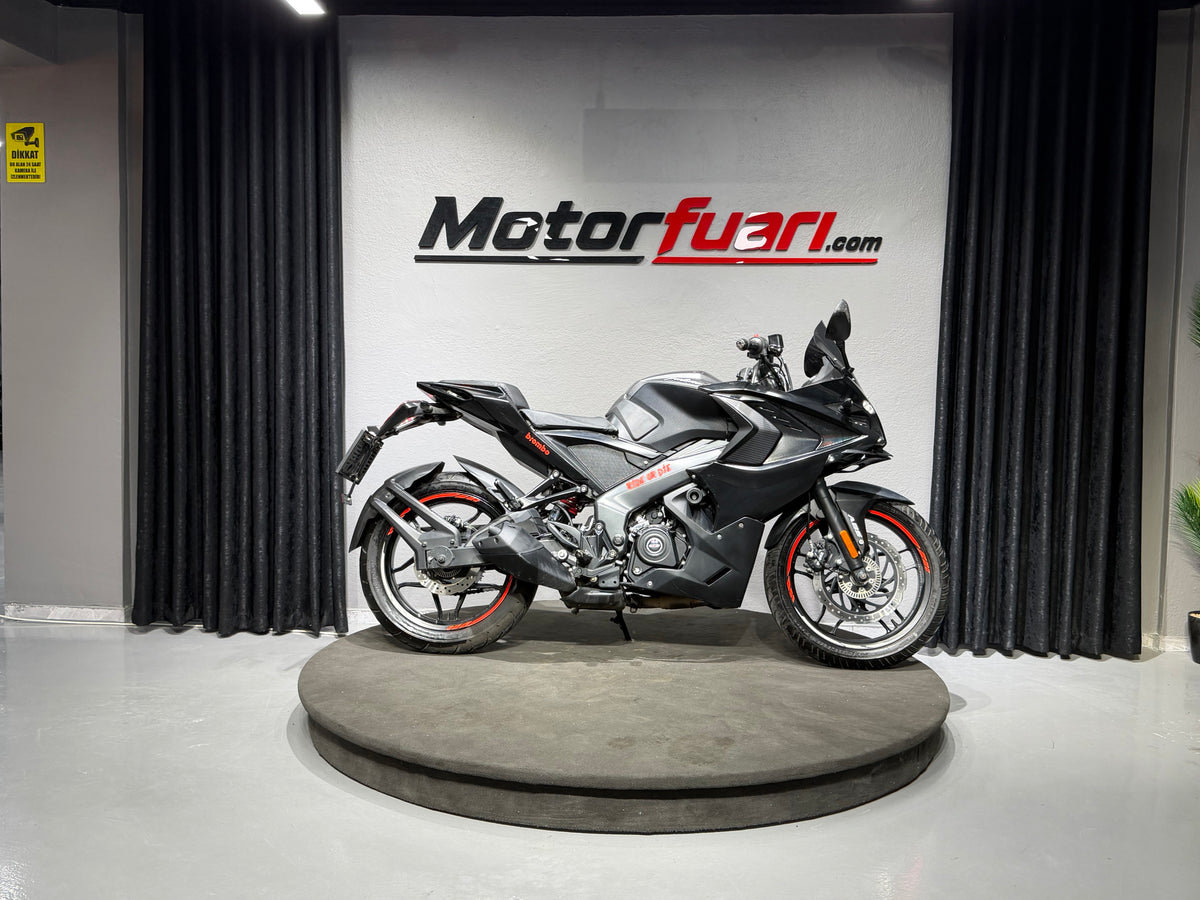 PULSAR RS-200 ABS 2024
