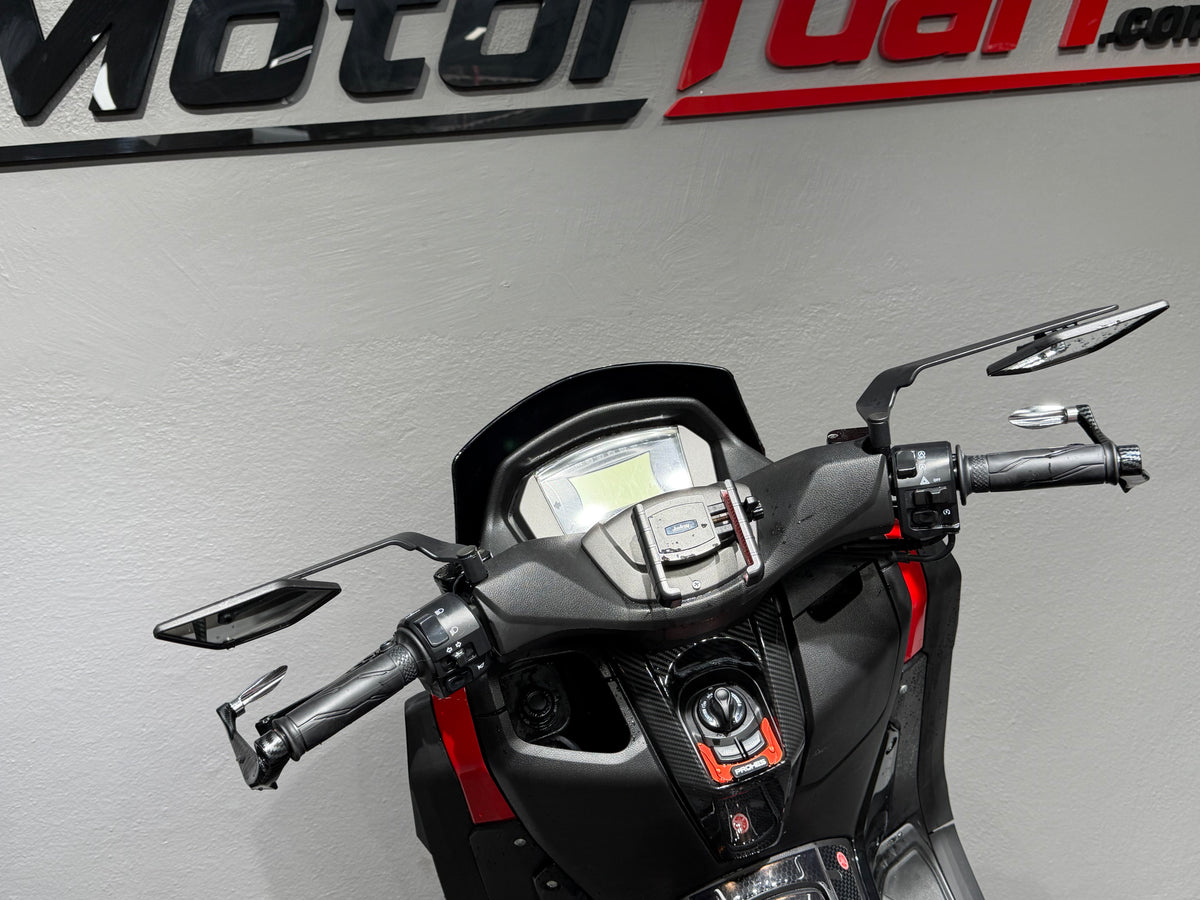 YAMAHA N MAX 125