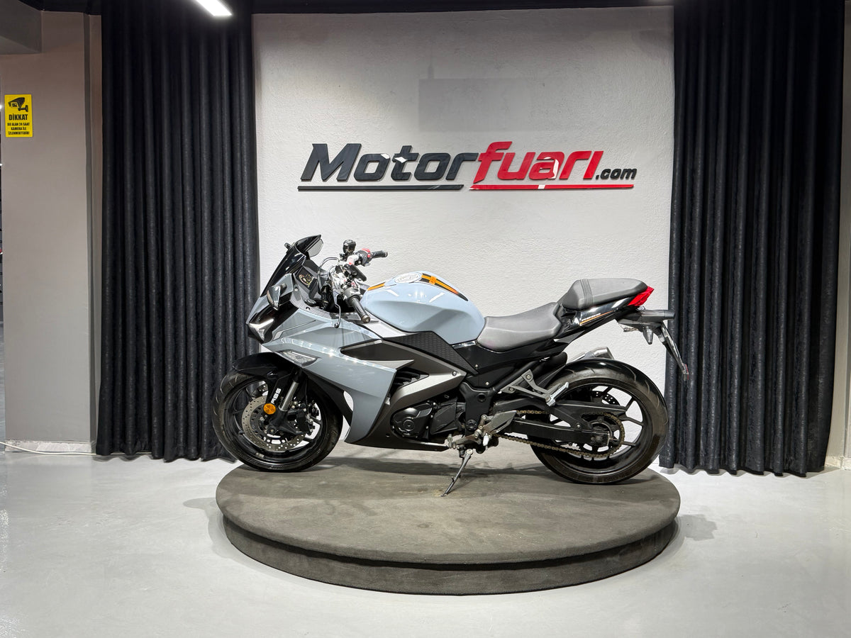 RKS R 250