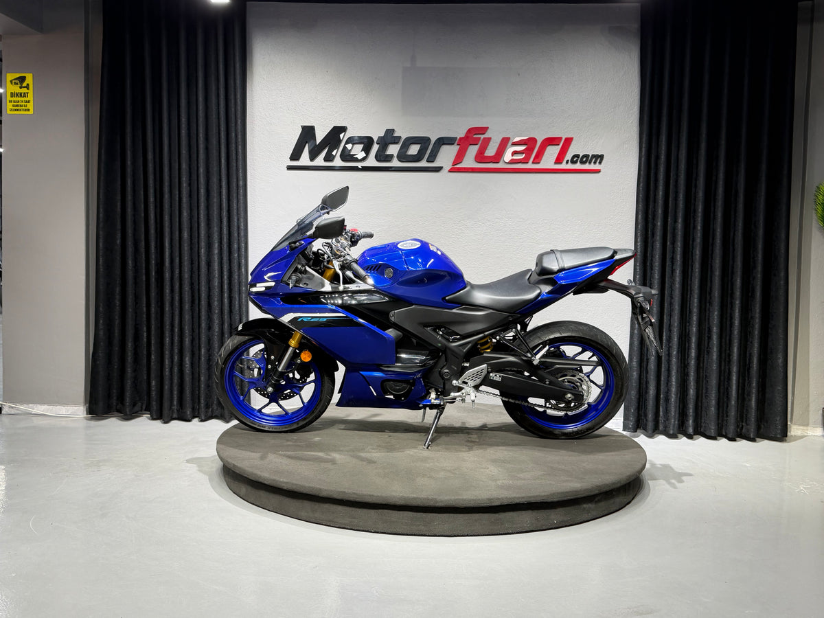 YAMAHA YZF R25 ABS 2025