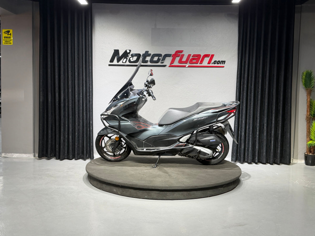 HONDA PCX 125