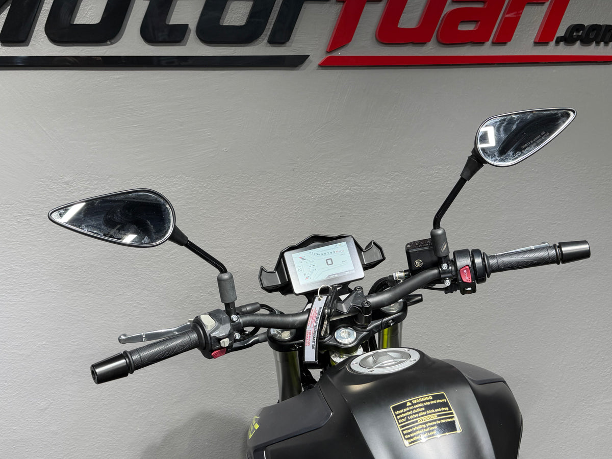 QJMOTOR SRK 250 ÇİFT SİLİNDİR