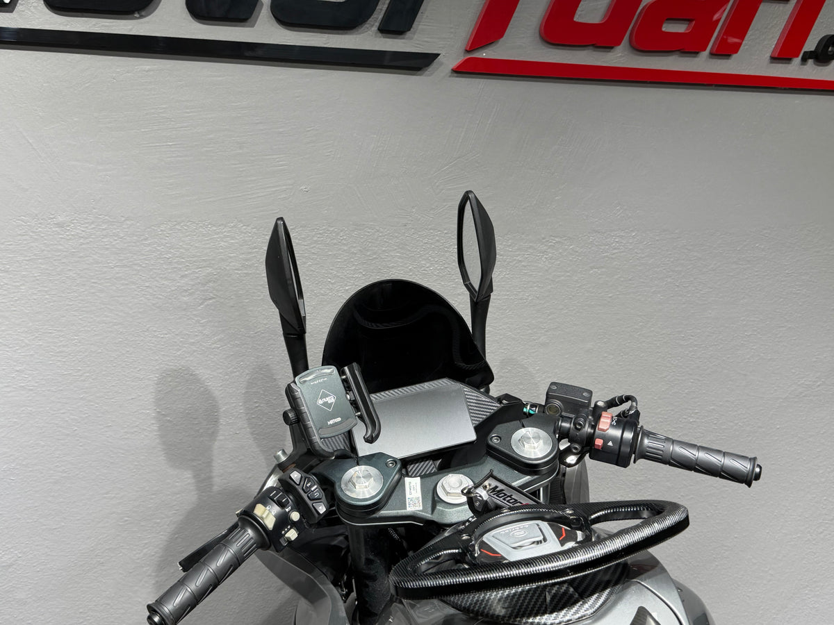 CFMOTO 250 SR
