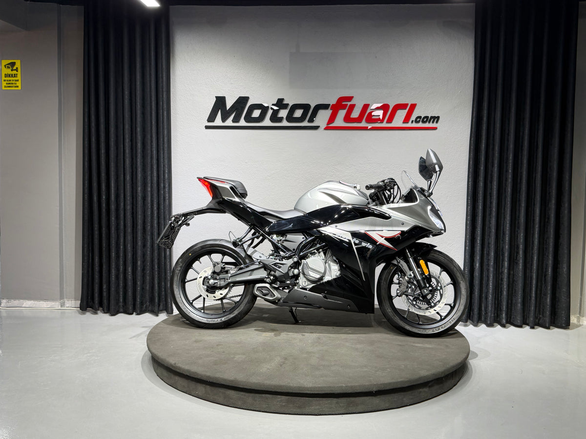 CFMOTO 250 SR (SIFIR)