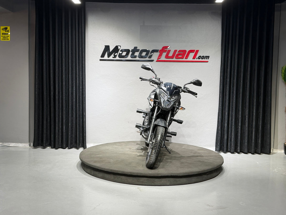 BAJAJ PULSAR NS 125