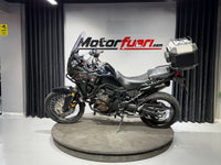 HONDA AFRİCA TWİN 1000 (OTOMATİK ŞANZIMAN)