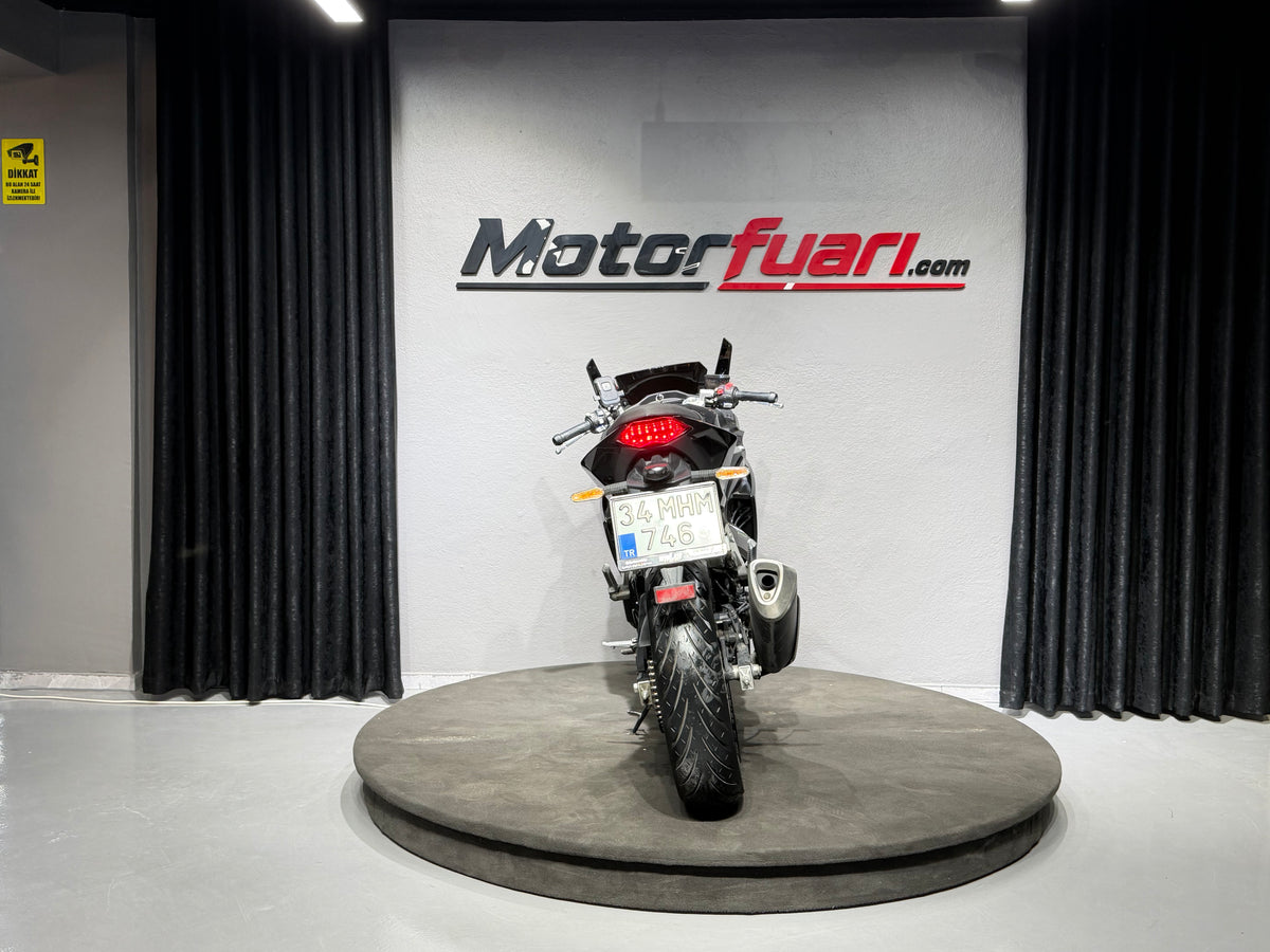RKS R 250