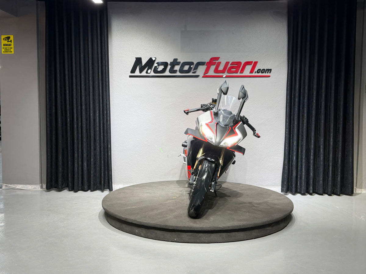 CFMOTO 450 SR