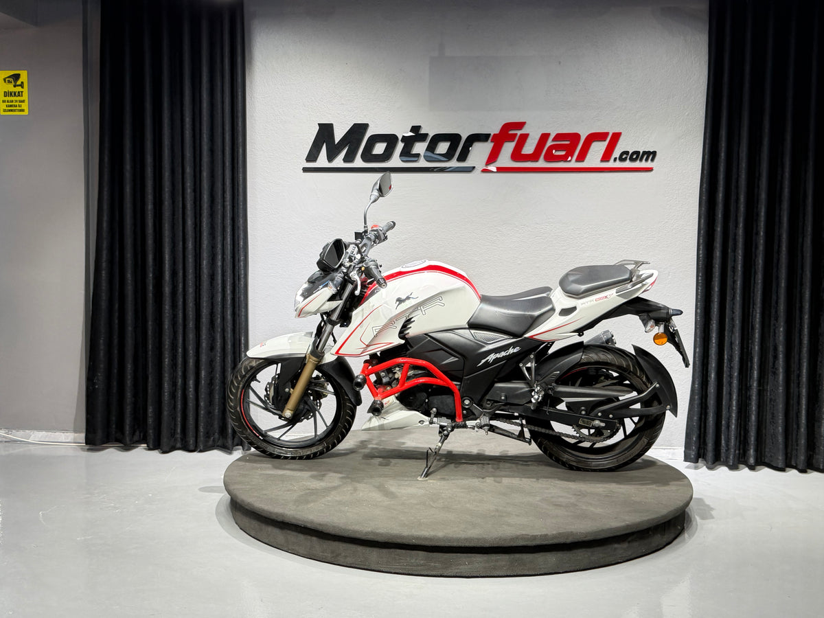 TVS Apache RTR 200