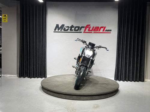 CFMOTO 250 NK