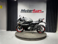 CFMOTO 250SR