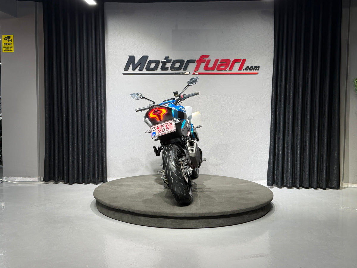 CFMOTO 450 NK 2024