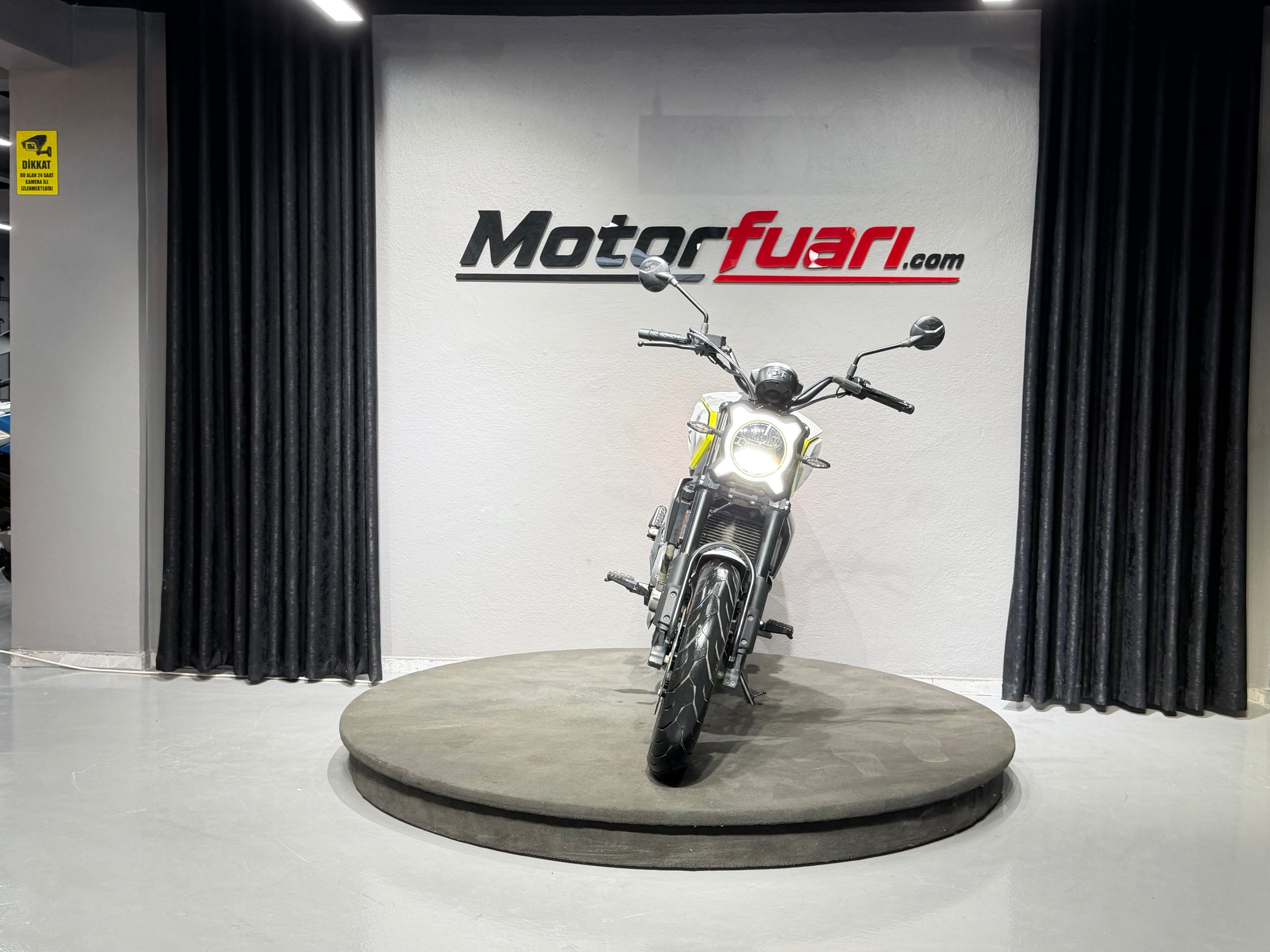 CFMOTO CLX 250