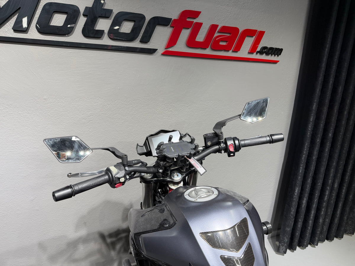 QJMOTOR SRK 250 2025