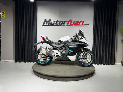 CFMOTO 450 SR 2024 BEYAZ