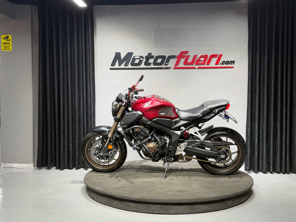 HONDA CB 650R 2023