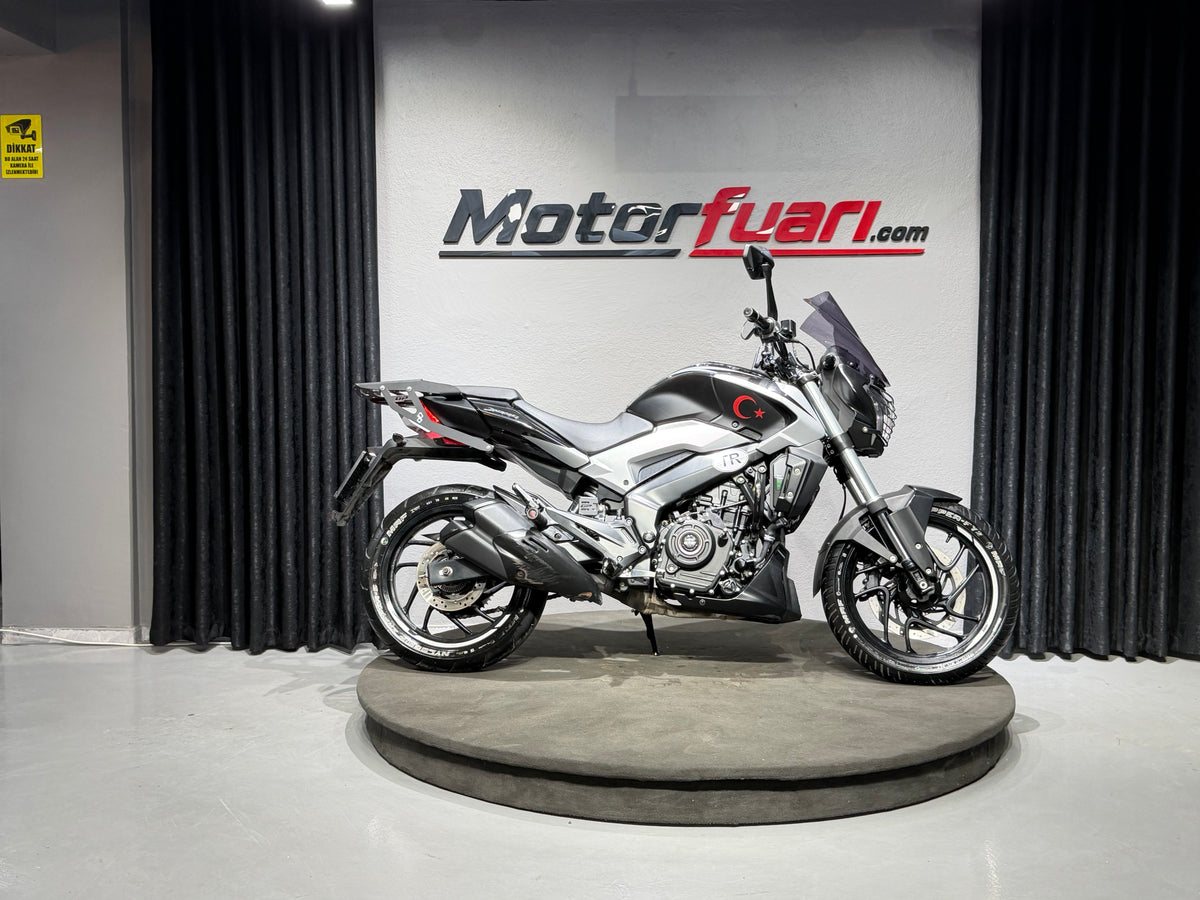 BAJAJ DOMİNAR 250 D
