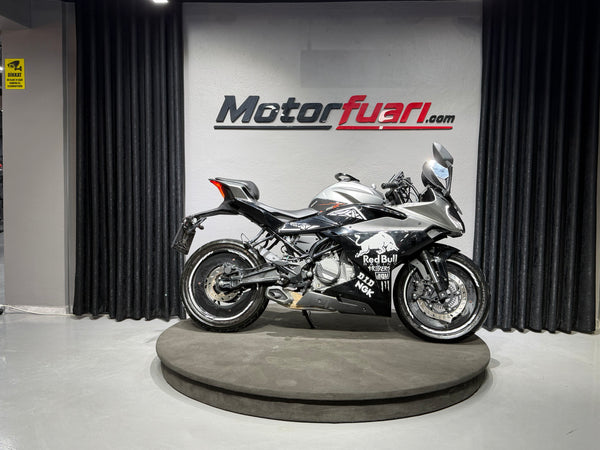 CFMOTO 250 SR