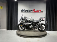 CFMOTO 250 SR