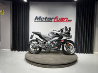 BAJAJ PULSAR RS 200 ABS