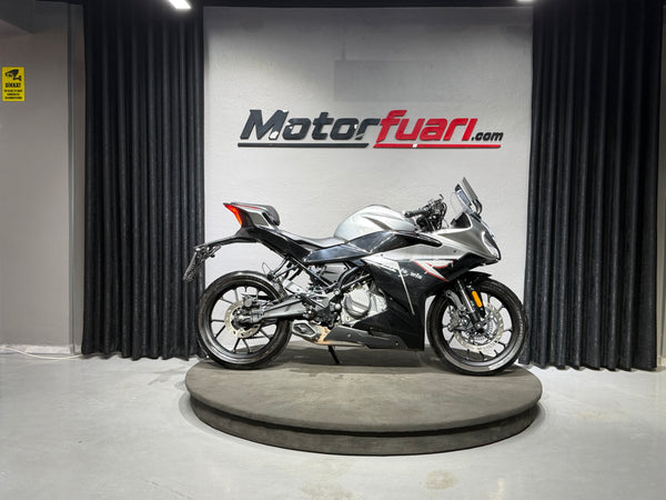 CFMOTO 250 SR