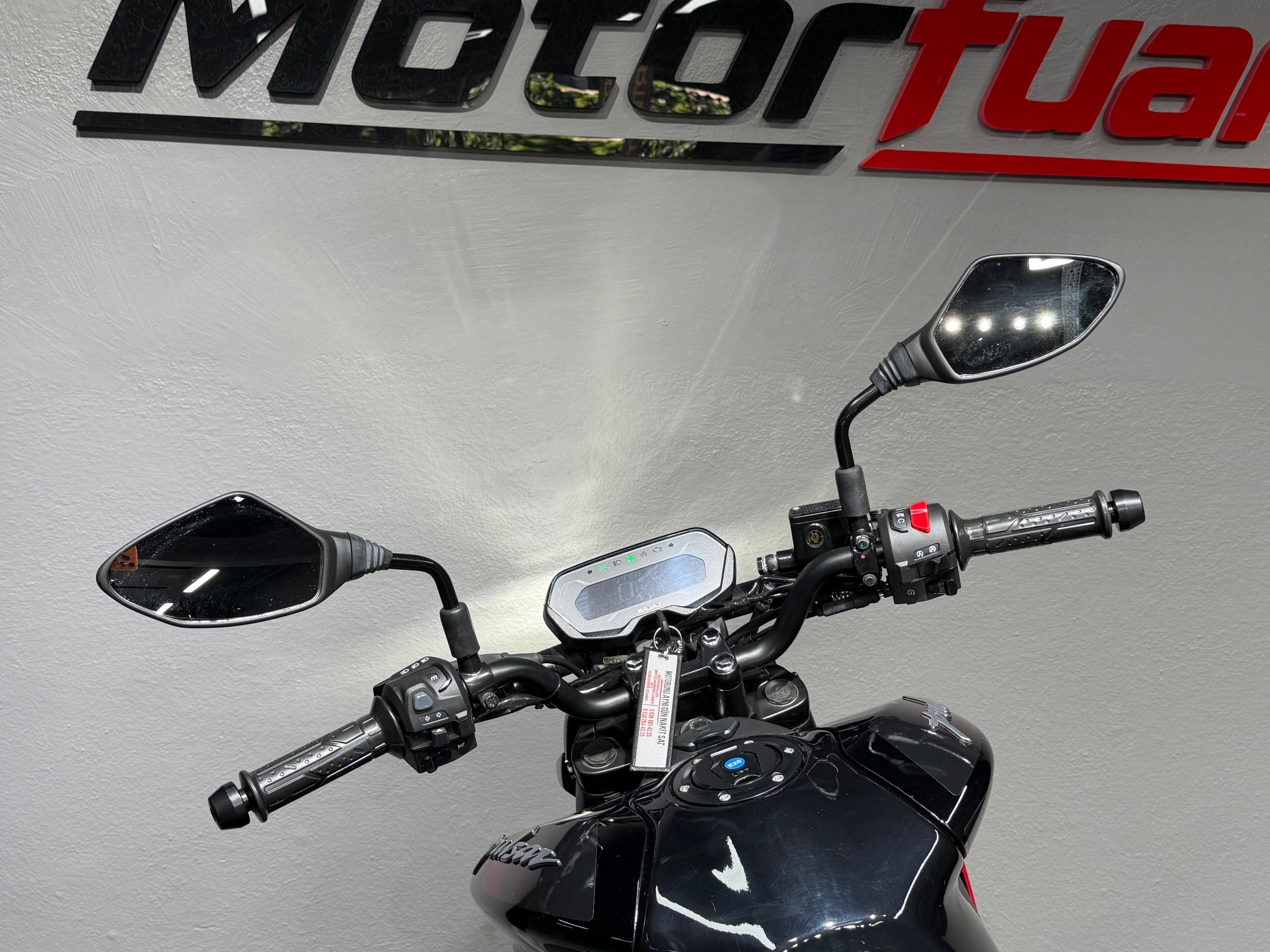 BAJAJ PULSAR N125 ABS 2025