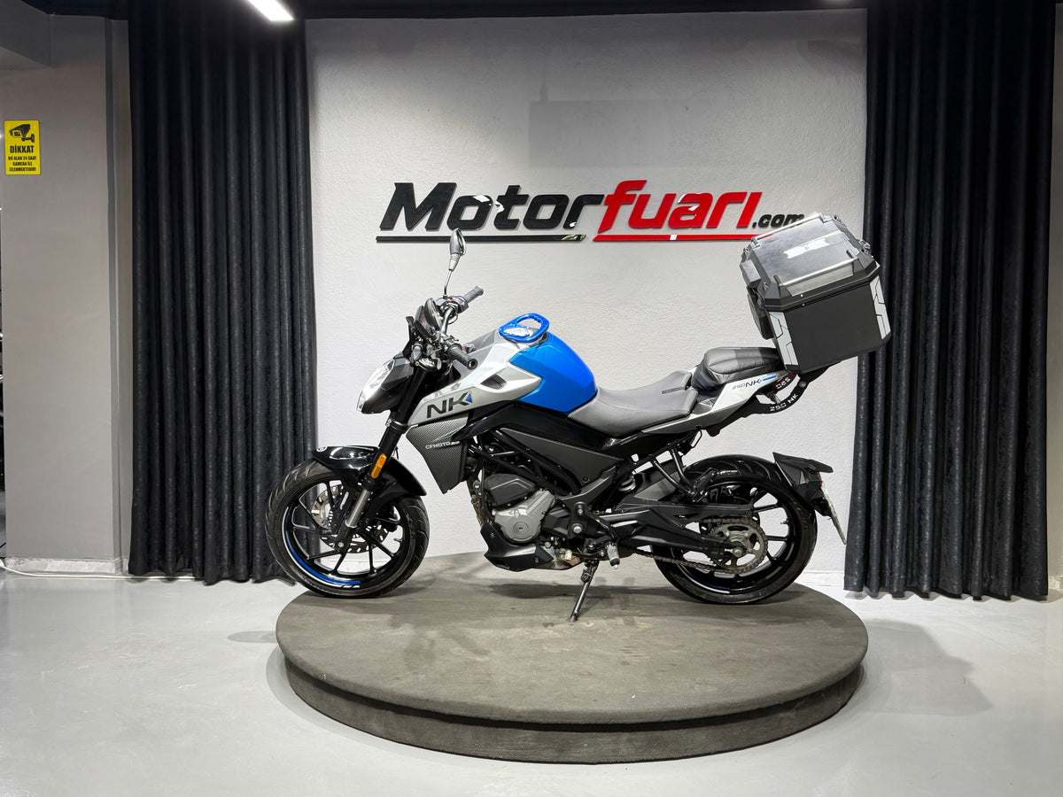 CFMOTO 250NK GP ÇANTA