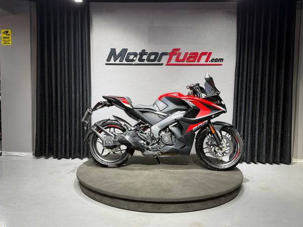 PULSAR RS 200 ABS 2025