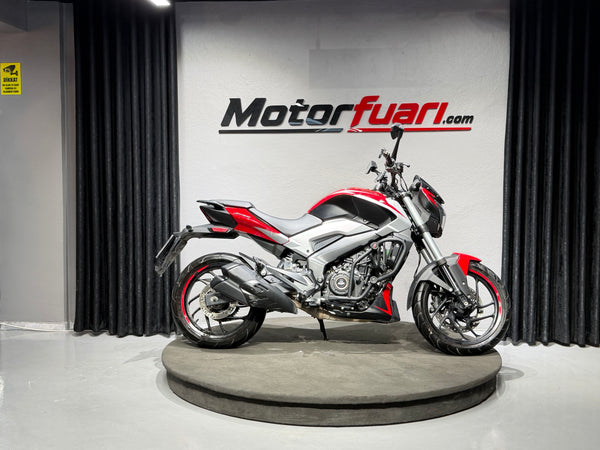 BAJAJ DOMINAR 250D