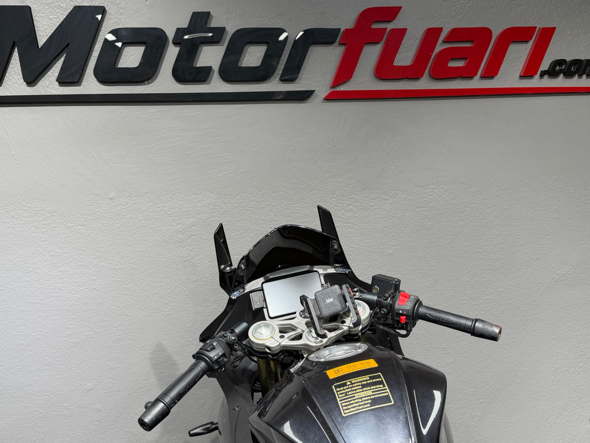 SRK 125 R