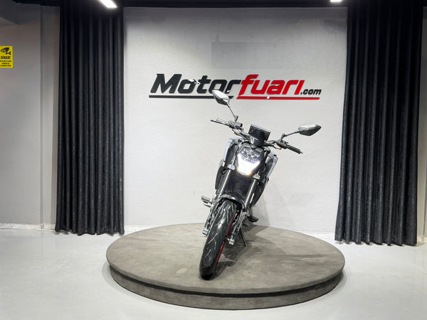 CFMOTO 250 NK 2023